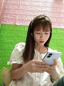 AmyLinee01 现场XXX聊天