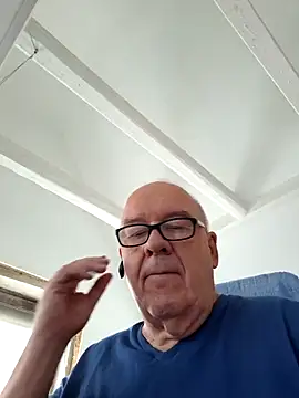 Czat XXX na żywo – 6livekamera@xh