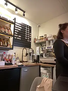 cinnabon_ XXX чат на живо