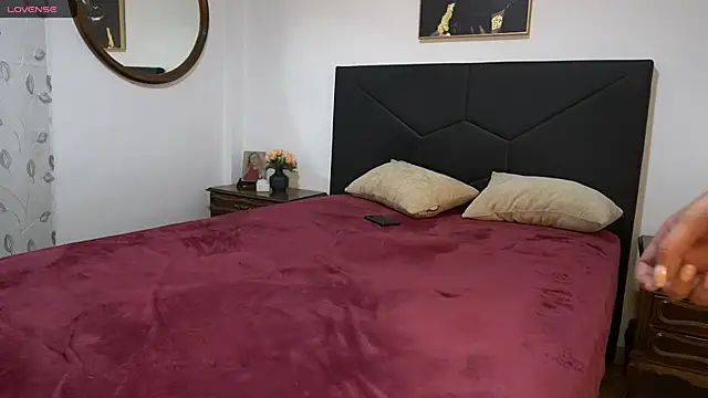 adellle XXX чат на живо