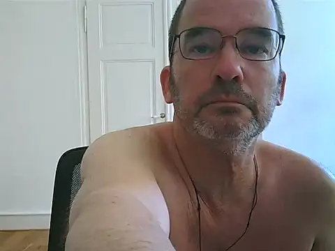 stallionrider88 – Live XXX-chat