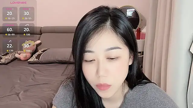 F-Yuwei Obrolan Langsung XXX