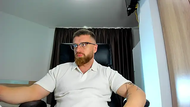 Онлайн чат XXX Findom_guy