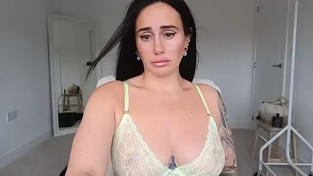 Chat XXX ao vivo de LibbyLoveHeartx