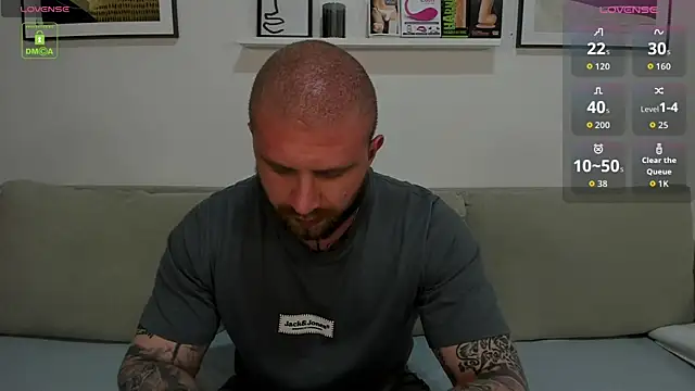 Gerard_Finbar: απευθείας συνομιλία ΧΧΧ