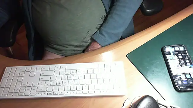 Ozplayer77 Live XXX-chat