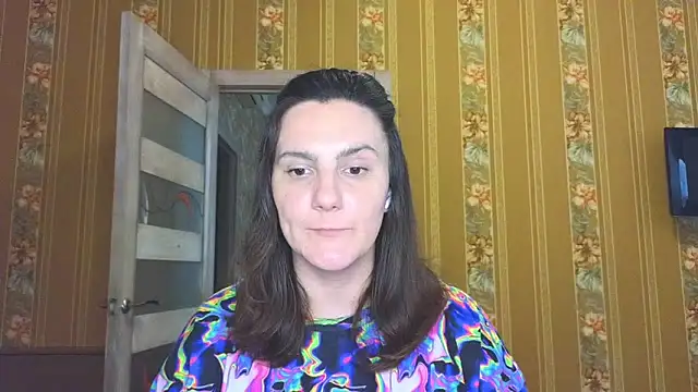 warm_pearln Live XXX chat