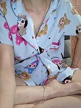 Chammy720 লাইভ XXX চ্যাট