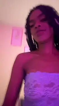 Cammgirlmii Chat XXX in diretta