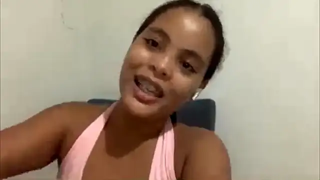 Bunny_Kisss' Live XXX Chat