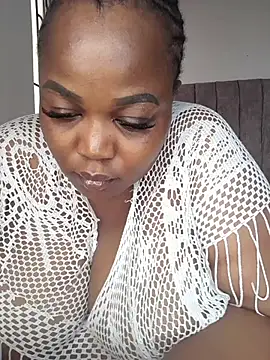 NASTYWHORE02 élő XXX-chatje
