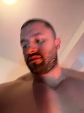 Chat +18 de Romaninho ao vivo