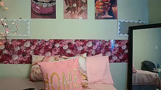 EnchantingLisa Live XXX-Chat