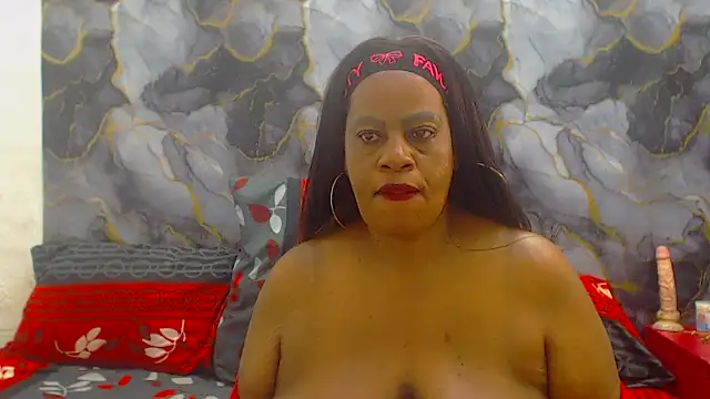 MatureTemptress Live XXX-chat