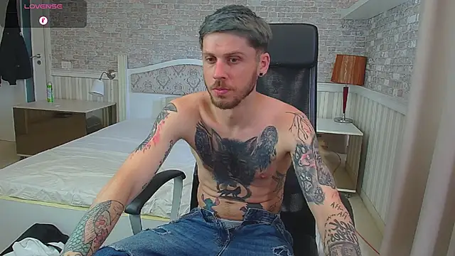 Chatroom XXX en direct de JonahShaw