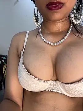 Chat XXX ao vivo de Baddie_Riya