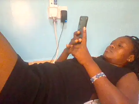 Chat XXX ao vivo de Eminent_Ride