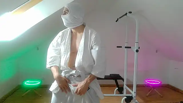 NinjaLaser 现场XXX聊天