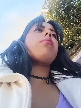 _andrea30 在線直播表演