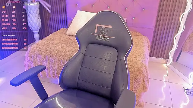 Czat XXX na żywo – Moonshine_tay1