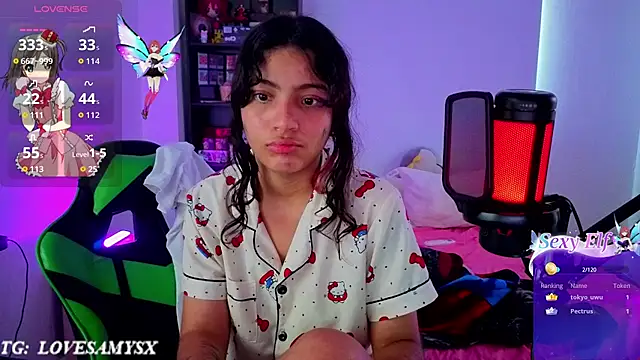 Lovelyamyy's Live XXX Chat
