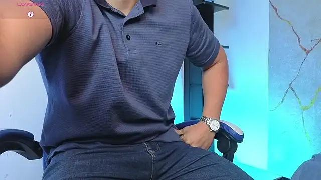 JamesCr_ webkamerás műsora