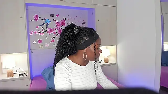 TaylorBloom's Live XXX Chat
