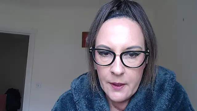 צ'אט XXX בשידור חי של Humiliatrixxxx