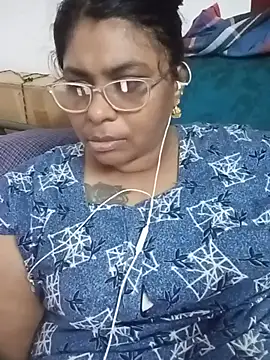 deepika-mallus' Webcam Show
