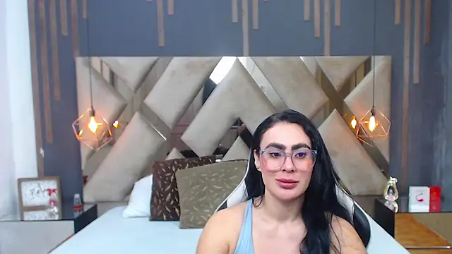 MartinaaFit's Live XXX Chat