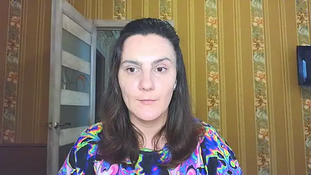 warm_pearl – Naživo XXX chat