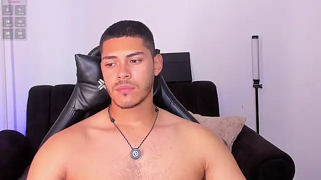 Iamdylan777's Live XXX Chat