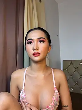 Diannellove webcam show