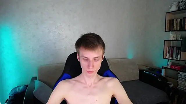 Show modela yes_cute_boy_ na web-kameri