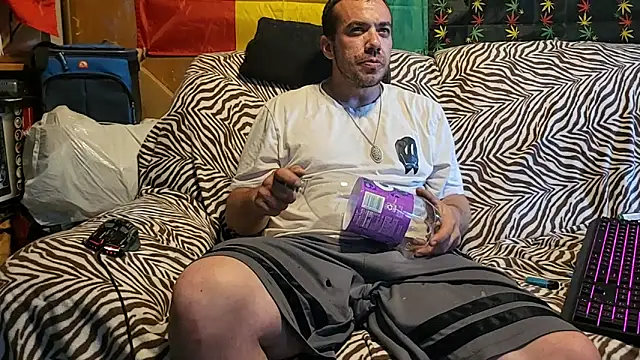 ScubaStevex's Live XXX Chat