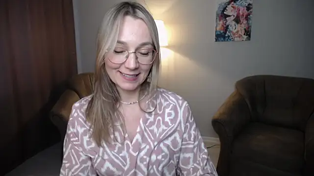Živý XXX chat Ava_Elior