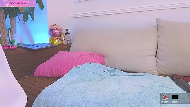 Daisy_Price élő XXX-chatje