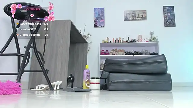 แชท XXX สดของ Alexia_Silver22
