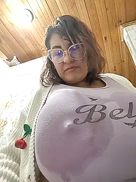 AlexxiaaMat 即時 XXX 聊天
