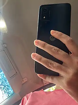vinihfeh 即時 XXX 聊天