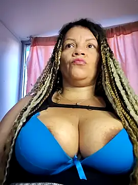 Eva_luxxeii's Live XXX Chat