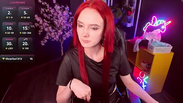 Chat XXX en directo de CrimsonMarquise