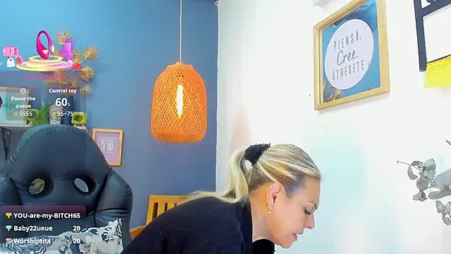 yessila_parkerのライブXXXチャット