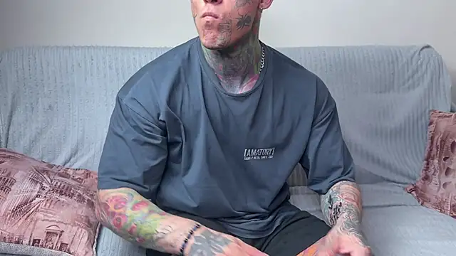 Онлайн чат XXX Anubisgods