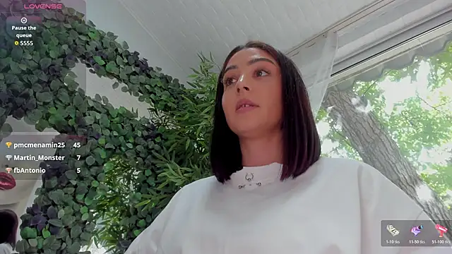 Chat +18 de Lexi_Storm ao vivo