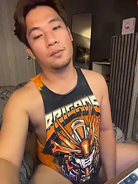 Titanryu 现场XXX聊天