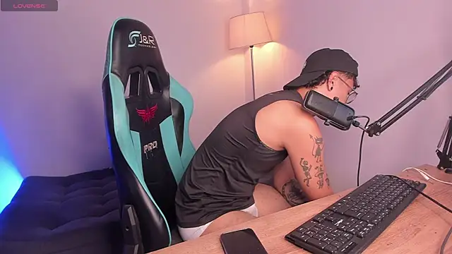 Chat XXX en directo de LeaneSeb