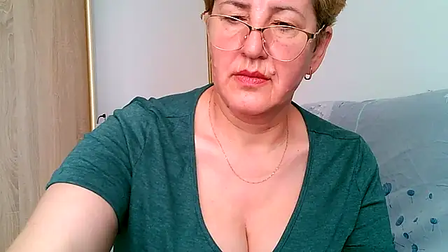 Dana4921's Live XXX Chat
