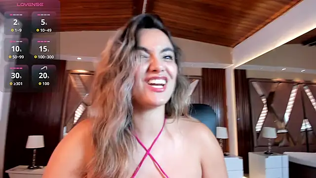Chat +18 de IsabellaaJoness ao vivo