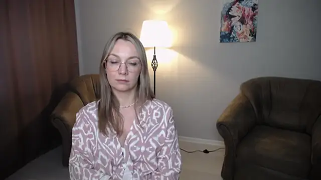Ava_Elior Chat XXX in diretta